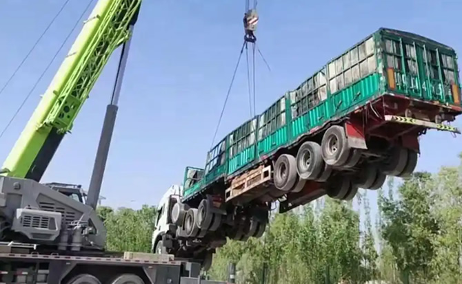 西盟道路脱困救援案例